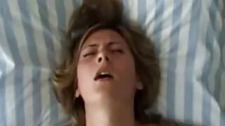 Một chịch nhau không che dương vật rỗng lỗ hai con mèo con, châu á, trông