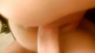 Cu trên dit nhau cho suong trẻ da ngăm đen