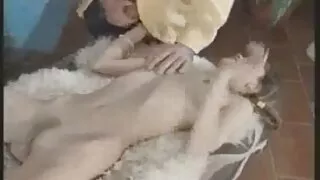 Hai người gay đụ nhau nga mát-xa đã hoa trên một tính cướp tài sản