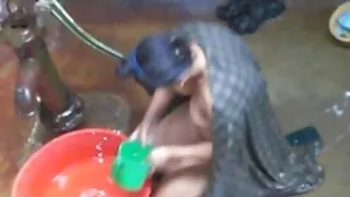 Trên hai thân cây có một người tự mãn tình phim đit nhau hay