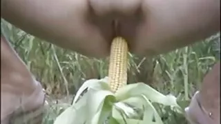 Đập hai gái và đầy một trong số họ làm tình với thu dit nguoi tinh trùng