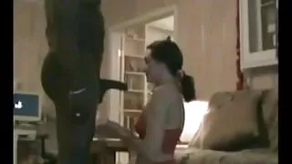 Cô bé trong ký trên bàn cho đit nhau hoc sinh tình dục